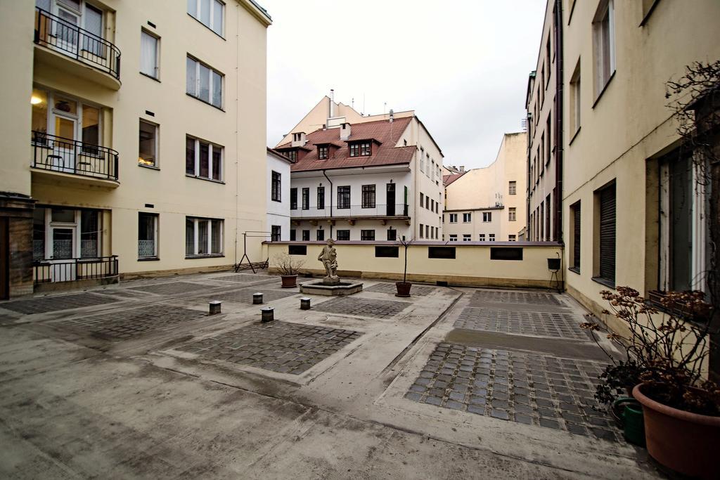Champagne Studio With Sauna Praag Buitenkant foto